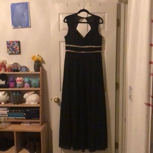 Ever-Pretty | Women’s V-Neck Sleeveless Long Dress